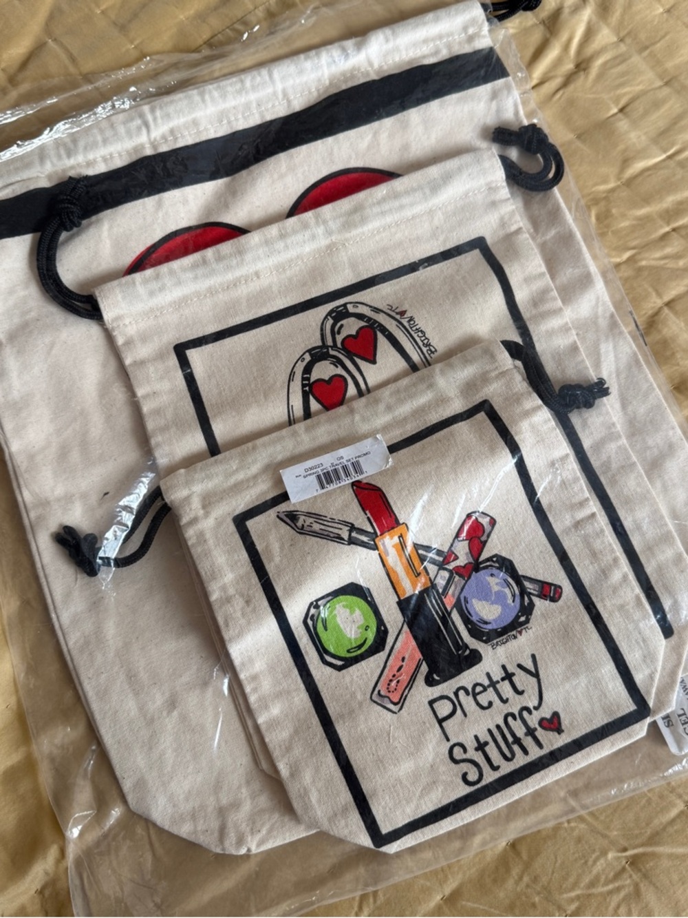 Brighton Canvas Drawstring Pouches with Red Heart & Cosmetic Print - Picture 2 of 3